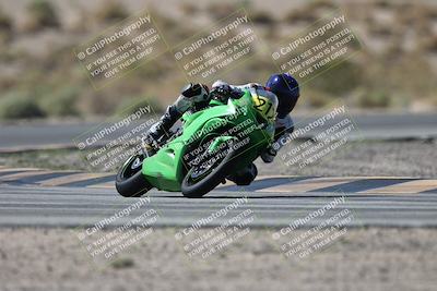 media/Oct-05-2025-CVMA (Sun) [[beeef4f201]]/Race 3-Amateur Supersport Middleweight/